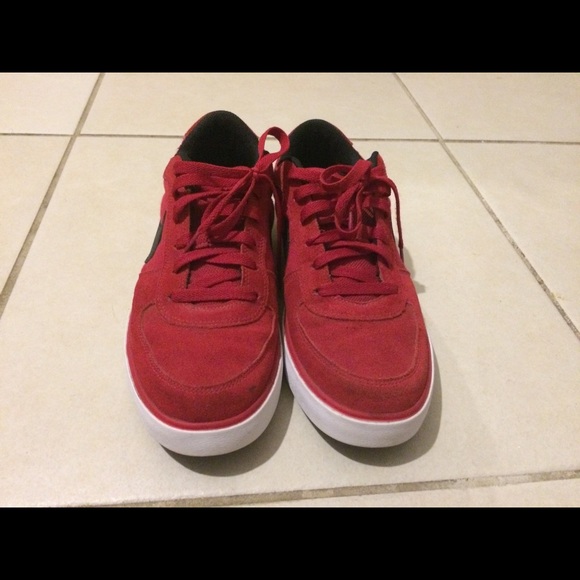 Nike SB Mavrk Low Size 10 - Picture 3 of 4